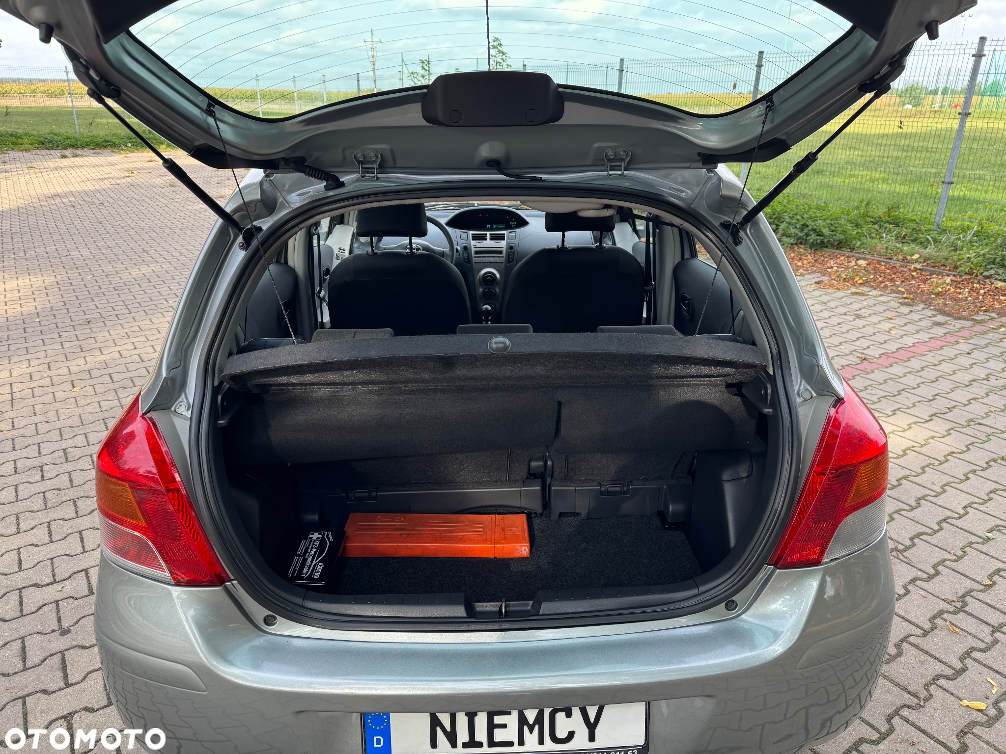 Toyota Yaris - 23