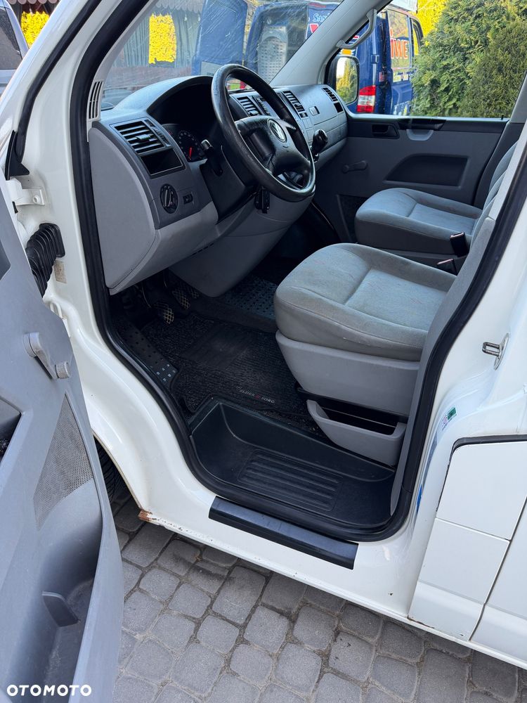 Volkswagen Transporter - 19