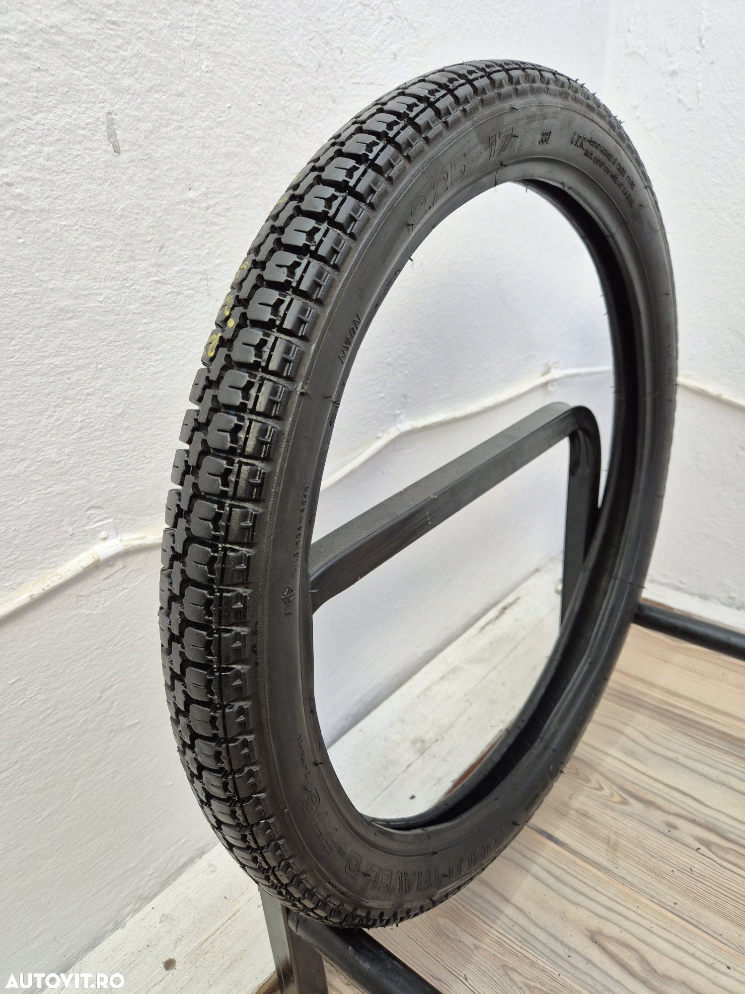 Anvelopa moto 2.25 17 Deestone world travel  d 776 - 1