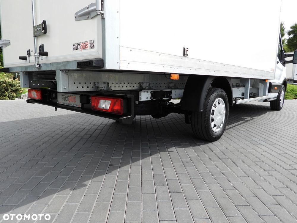 Ford TRANSIT KONTENER 8 PALET TEMPOMAT KLIMATYZACJA  130KM - 24
