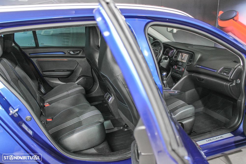 Renault Mégane Sport Tourer 1.5 Blue dCi GT Line - 15