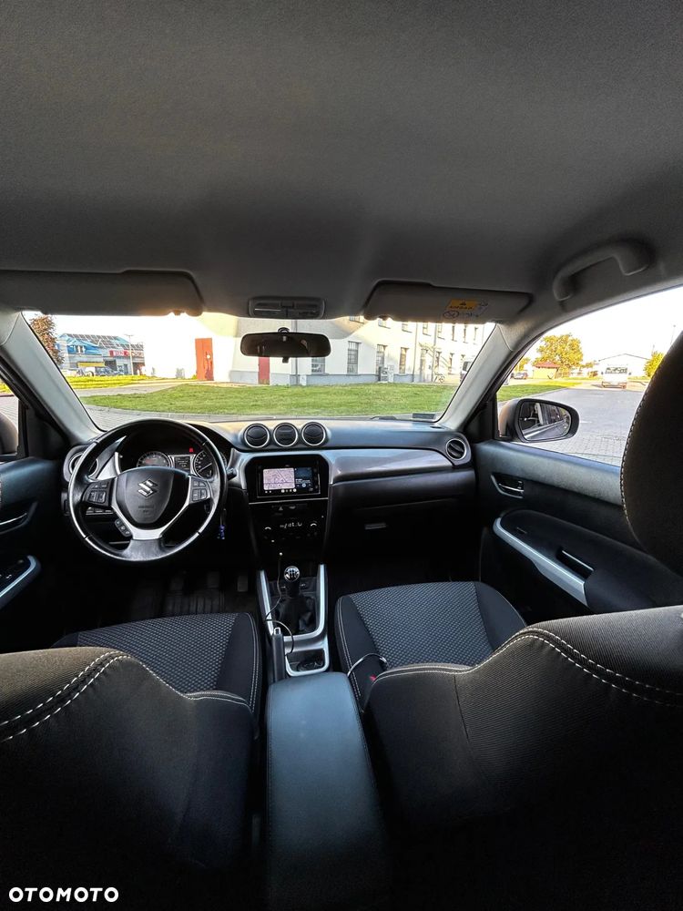 Suzuki Vitara 1.6 Elegance 2WD - 12