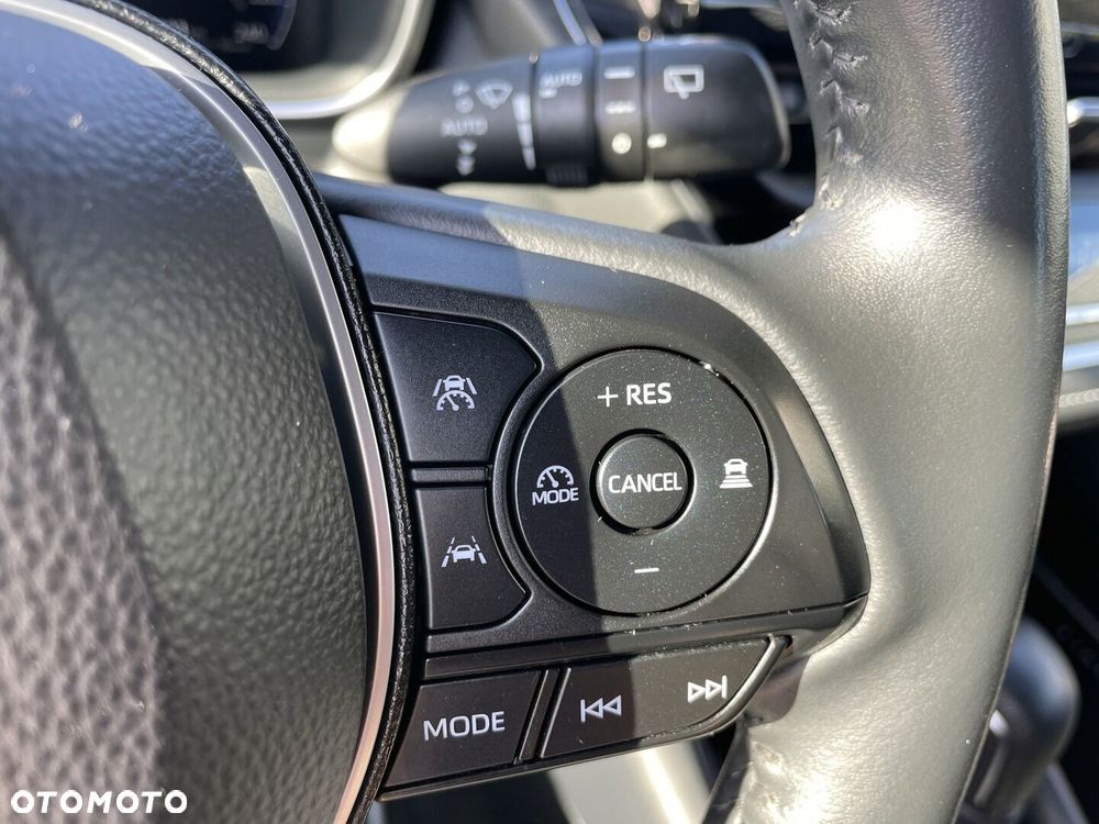 Toyota Corolla 1.8 Hybrid Comfort - 25