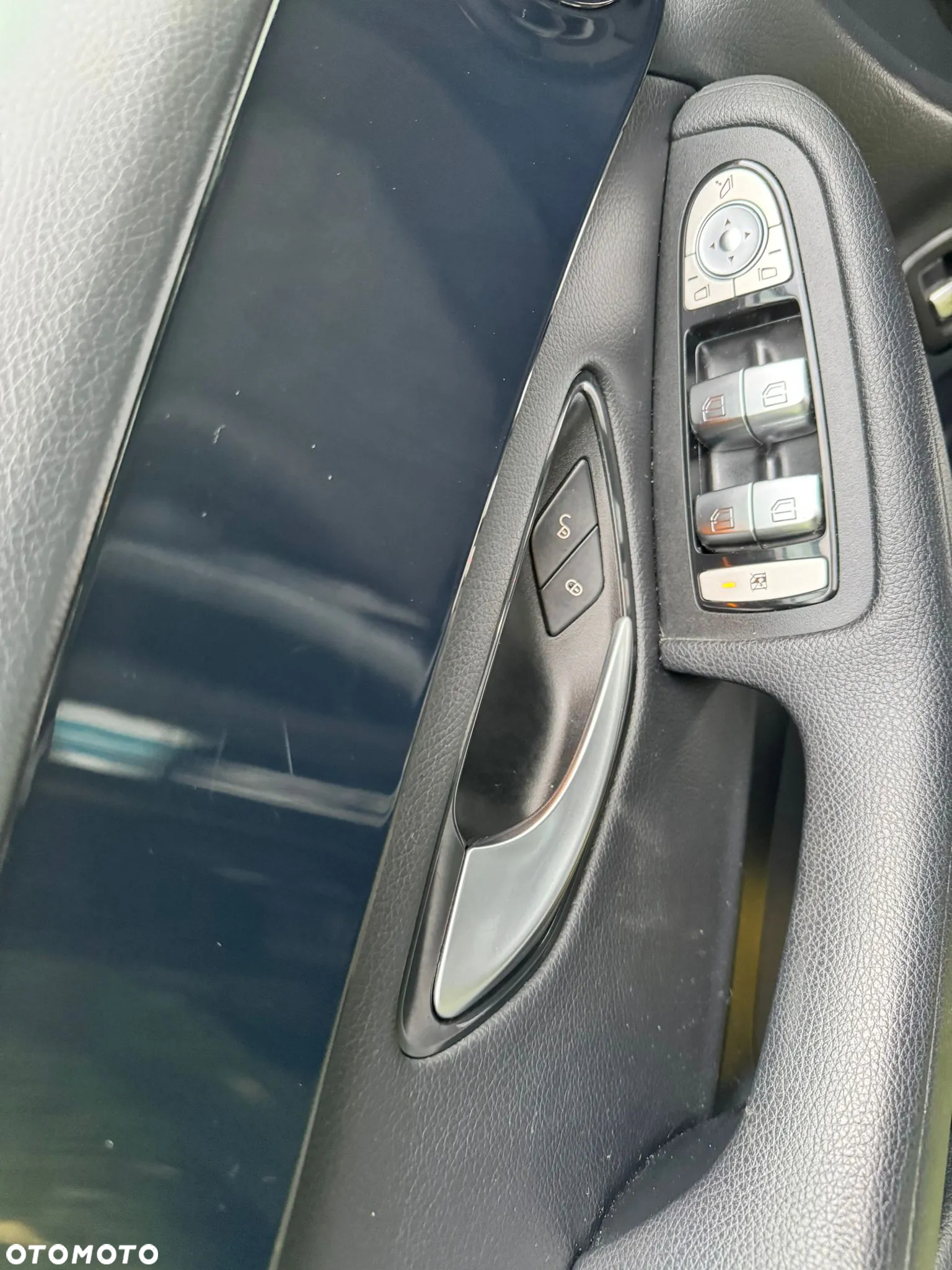 Mercedes-Benz GLC 200 d 4-Matic - 4