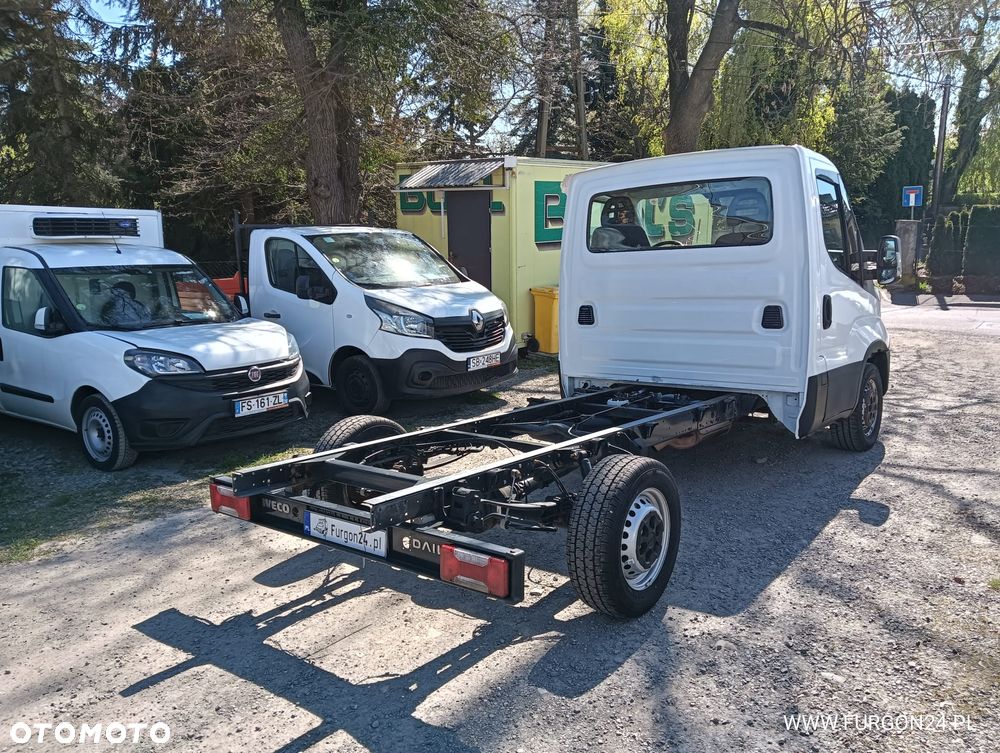Iveco RAMA DO ZABUDOWY NR 906 - 4