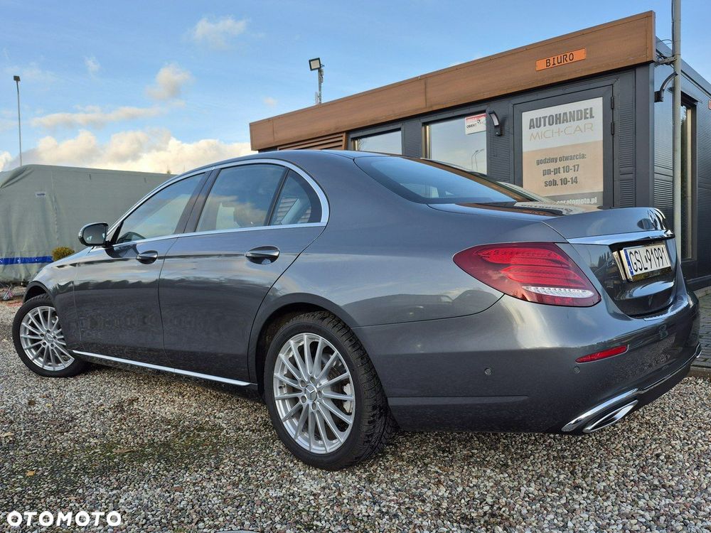 Mercedes-Benz Klasa E - 37