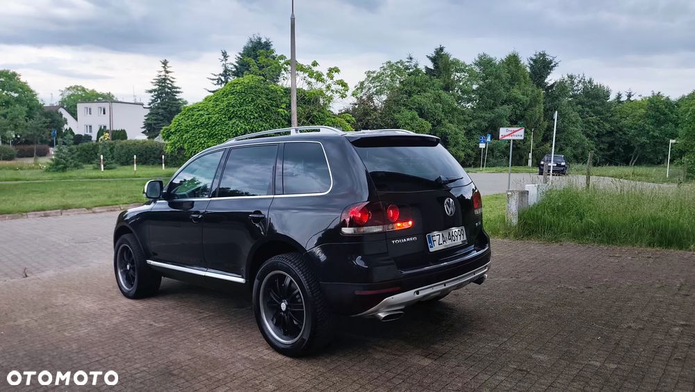 Volkswagen Touareg 3.0 V6 TDI DPF Automatik Individual - 18