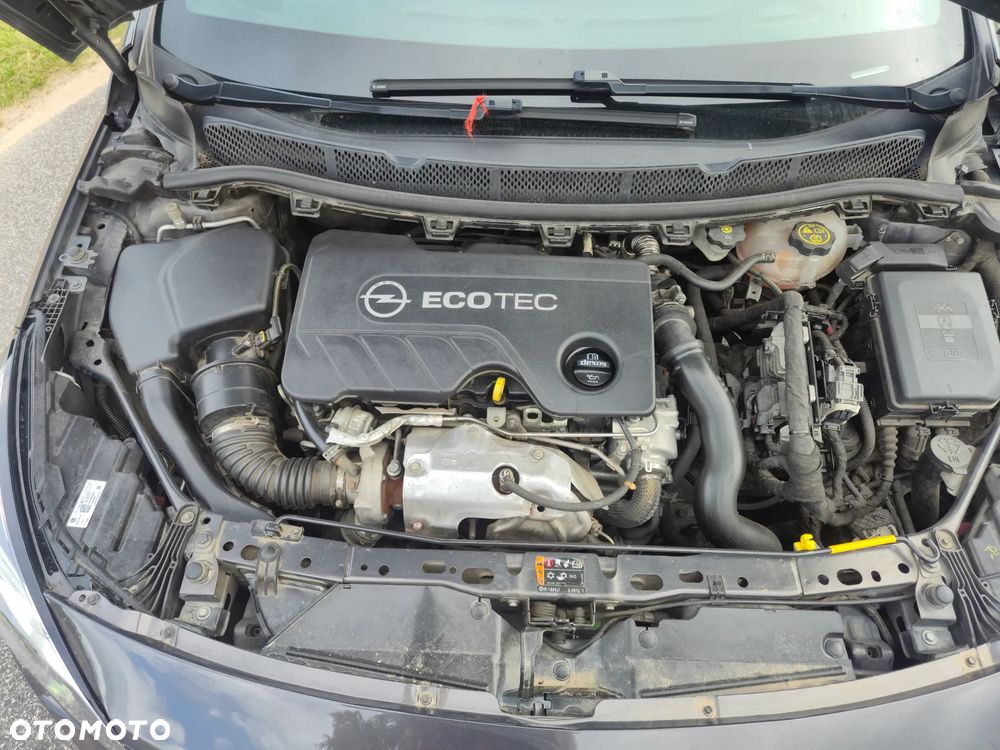 Opel Astra 1.6 CDTI Dynamic - 26