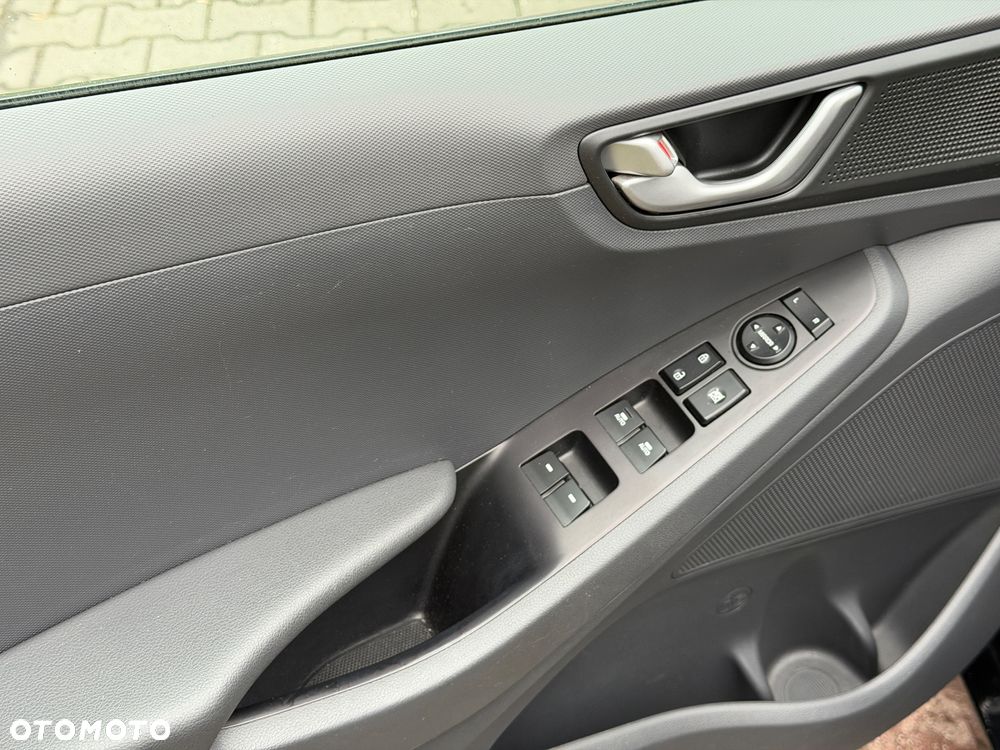 Hyundai IONIQ 1.6 GDI Advantage - 35
