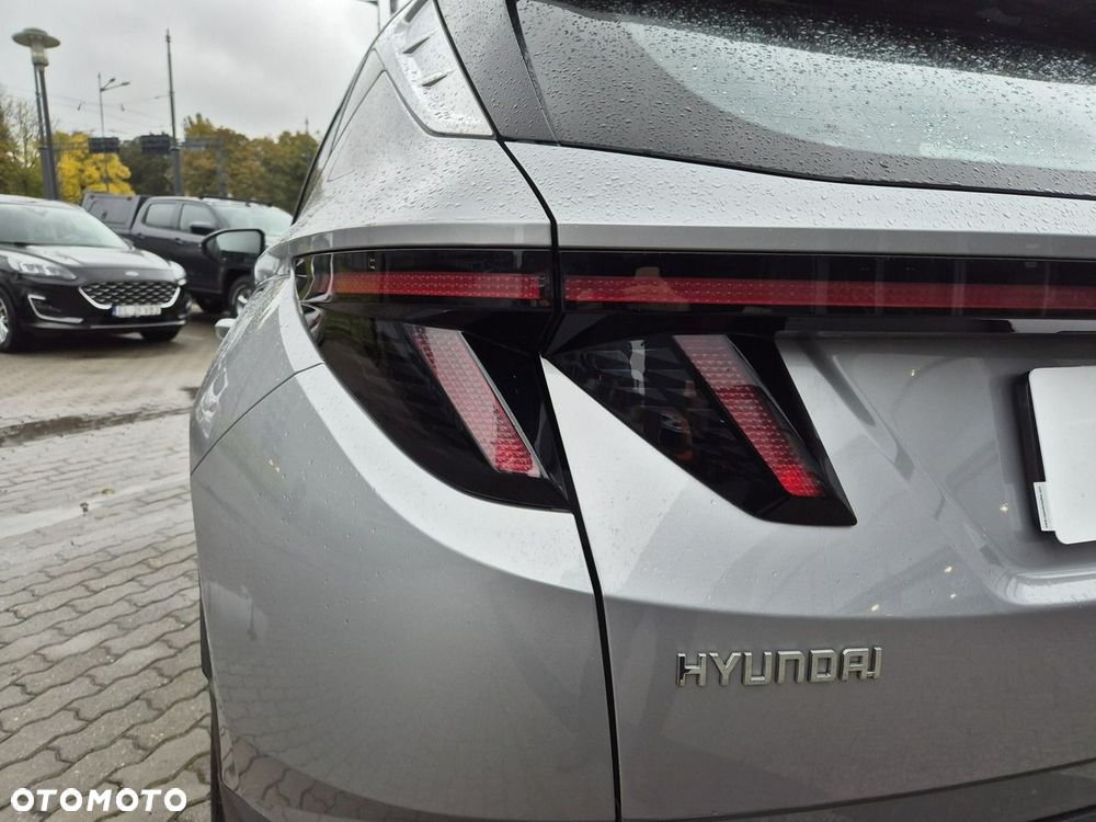 Hyundai Tucson 1.6 T-GDi HEV Smart 2WD - 29