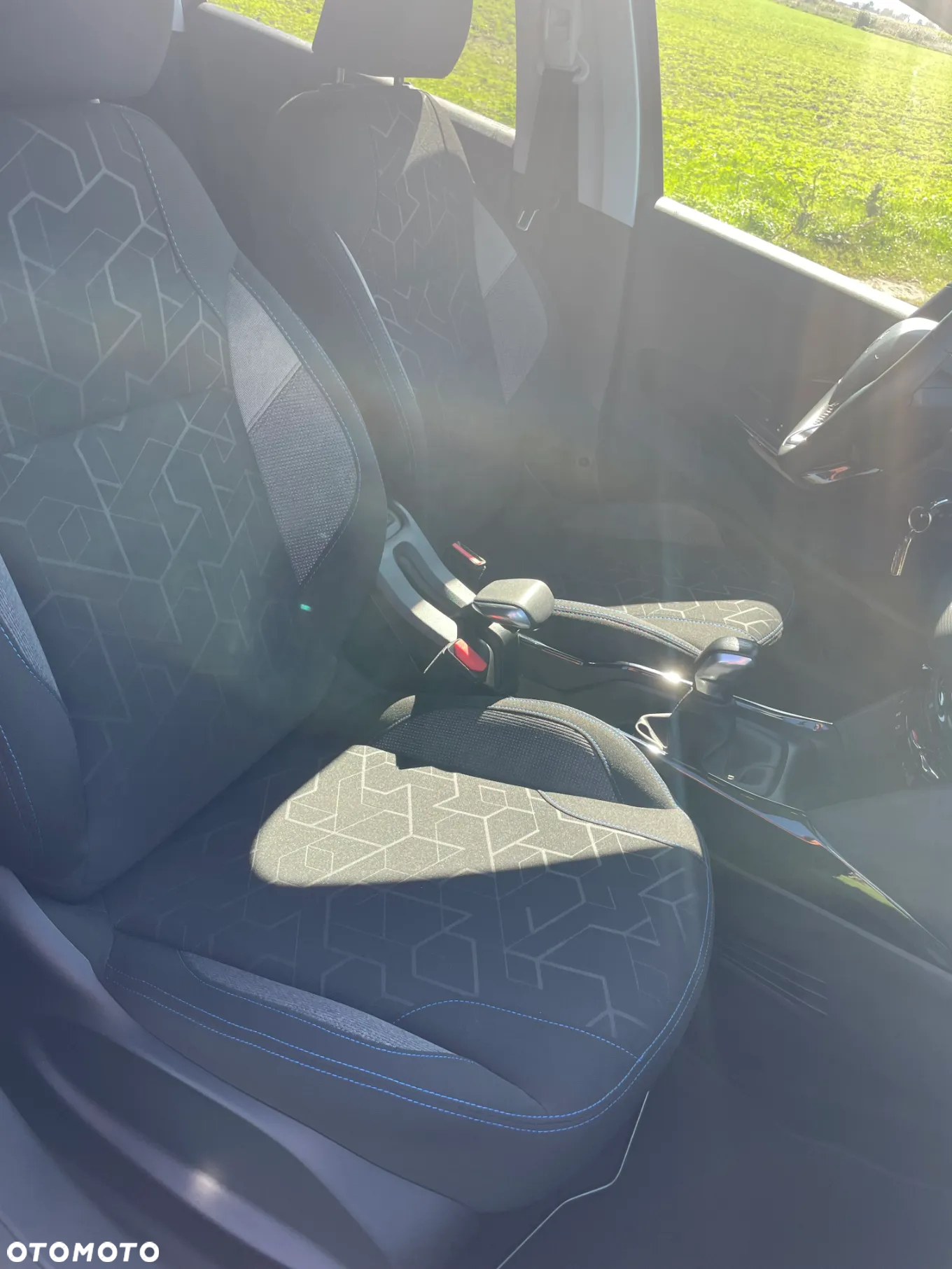 Peugeot 2008 1.2 Pure Tech Access - 37