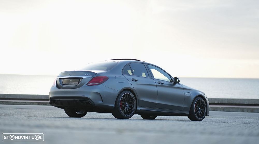 Mercedes-Benz C 63 AMG S - 6