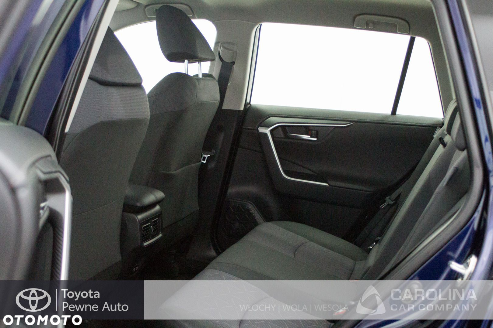 Toyota RAV4 - 11