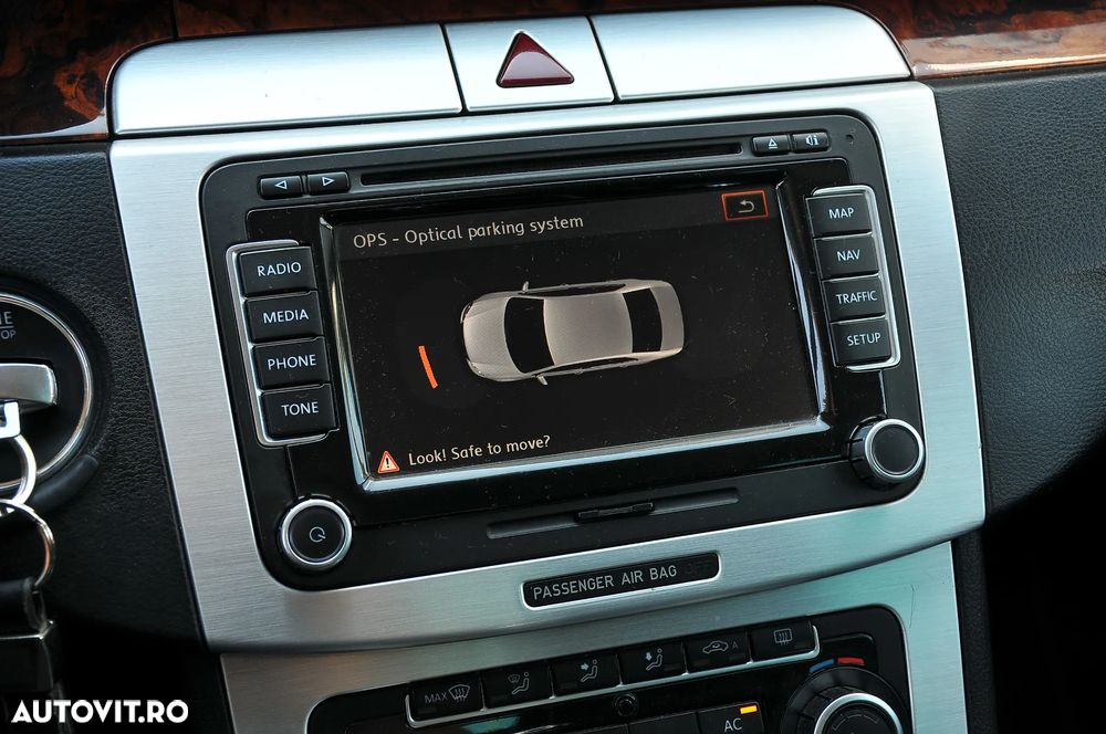 Volkswagen Passat CC - 14