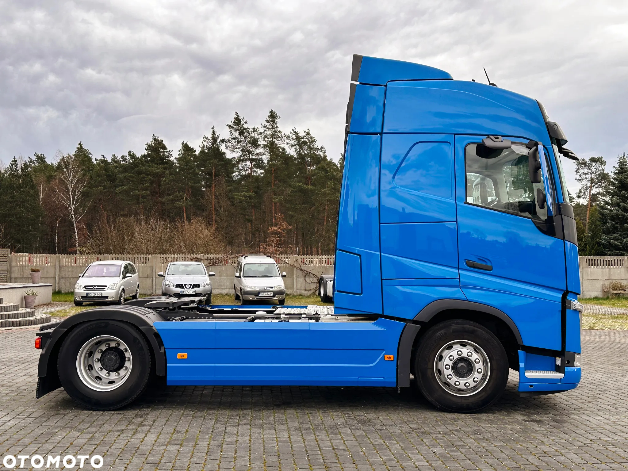 Volvo FH4 460 / I-Save / I-Park Cool / Standard / - 12