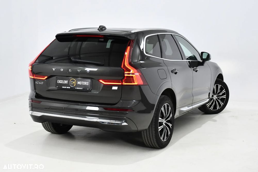 Volvo XC 60 T6 AWD Recharge Geartronic Inscription - 5