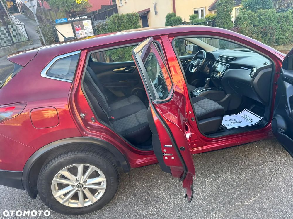 Nissan Qashqai - 11