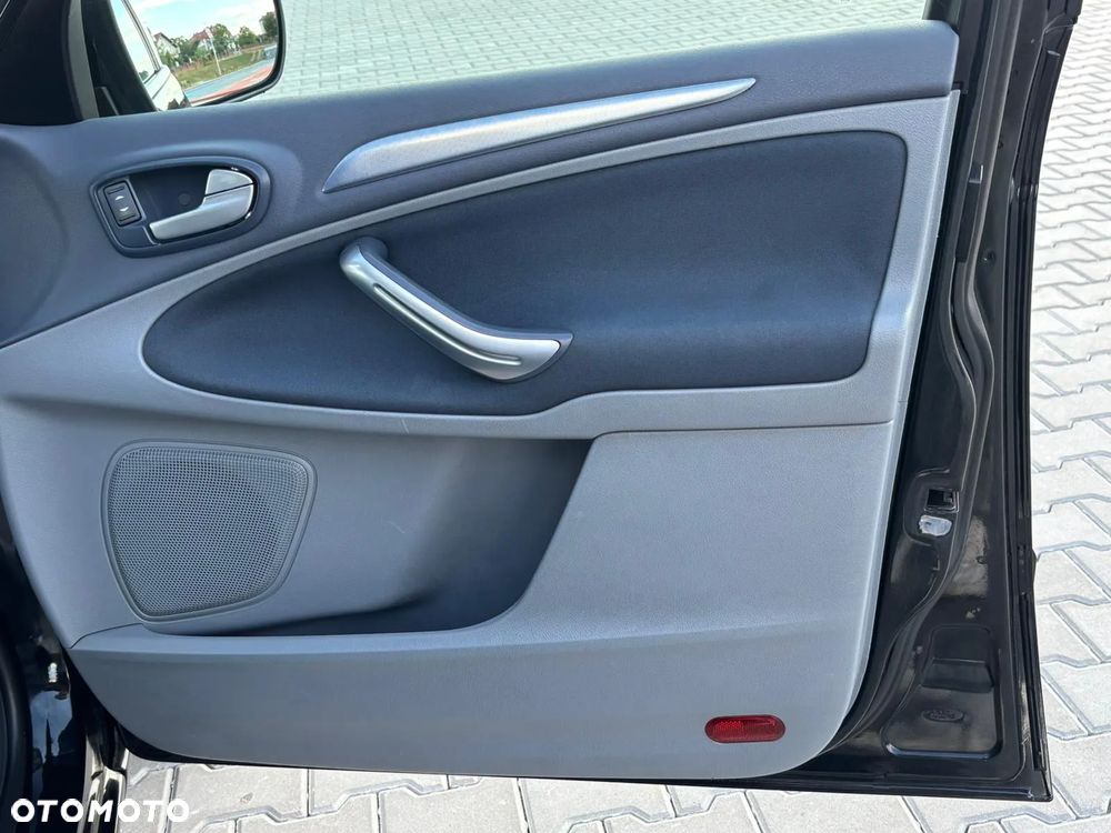 Ford S-Max 1.8 TDCi Silver X - 30