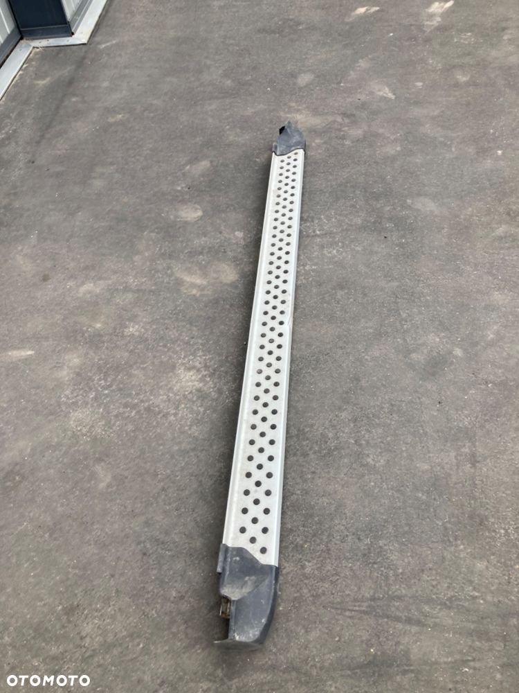 DACIA DUSTER 2 II STOPIEŃ BOCZNY ORUROWANIE SPOILER SCHODEK  LISTWA PROGOWA NAKŁADKA PROGU NA PRÓG  Wwa - 5