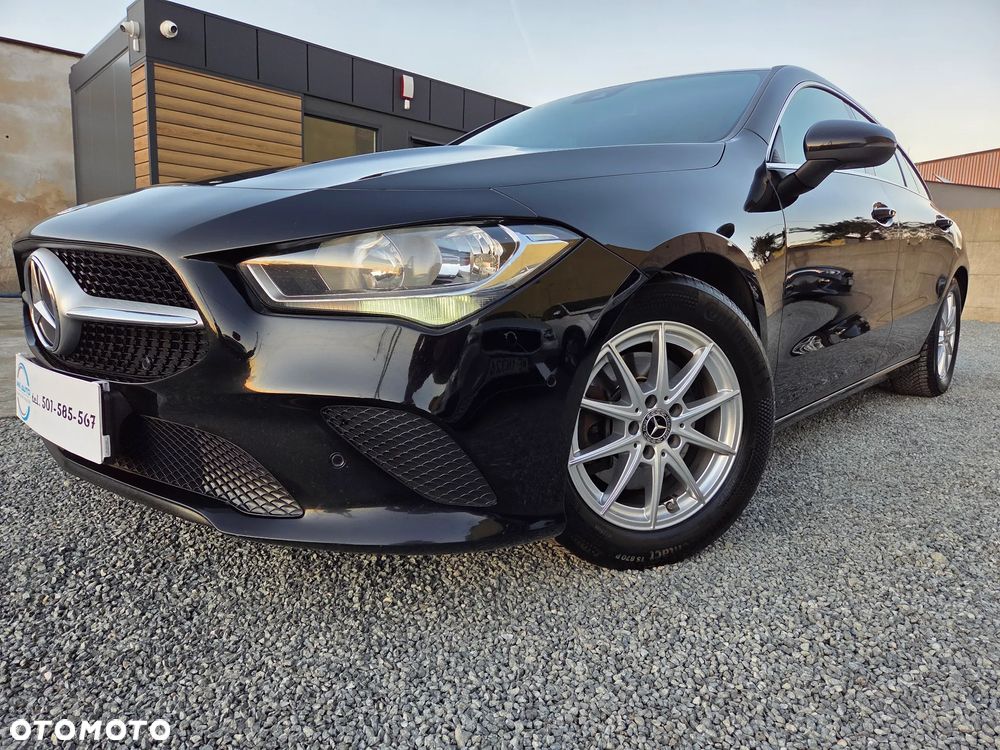 Mercedes-Benz CLA 180 d 8G-DCT - 3