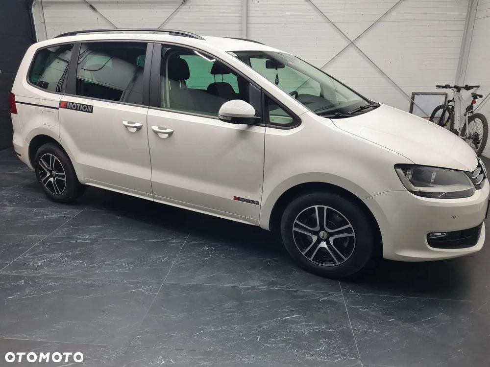 Volkswagen Sharan 2.0 TDI 4MOTION Blue Motion Style - 12