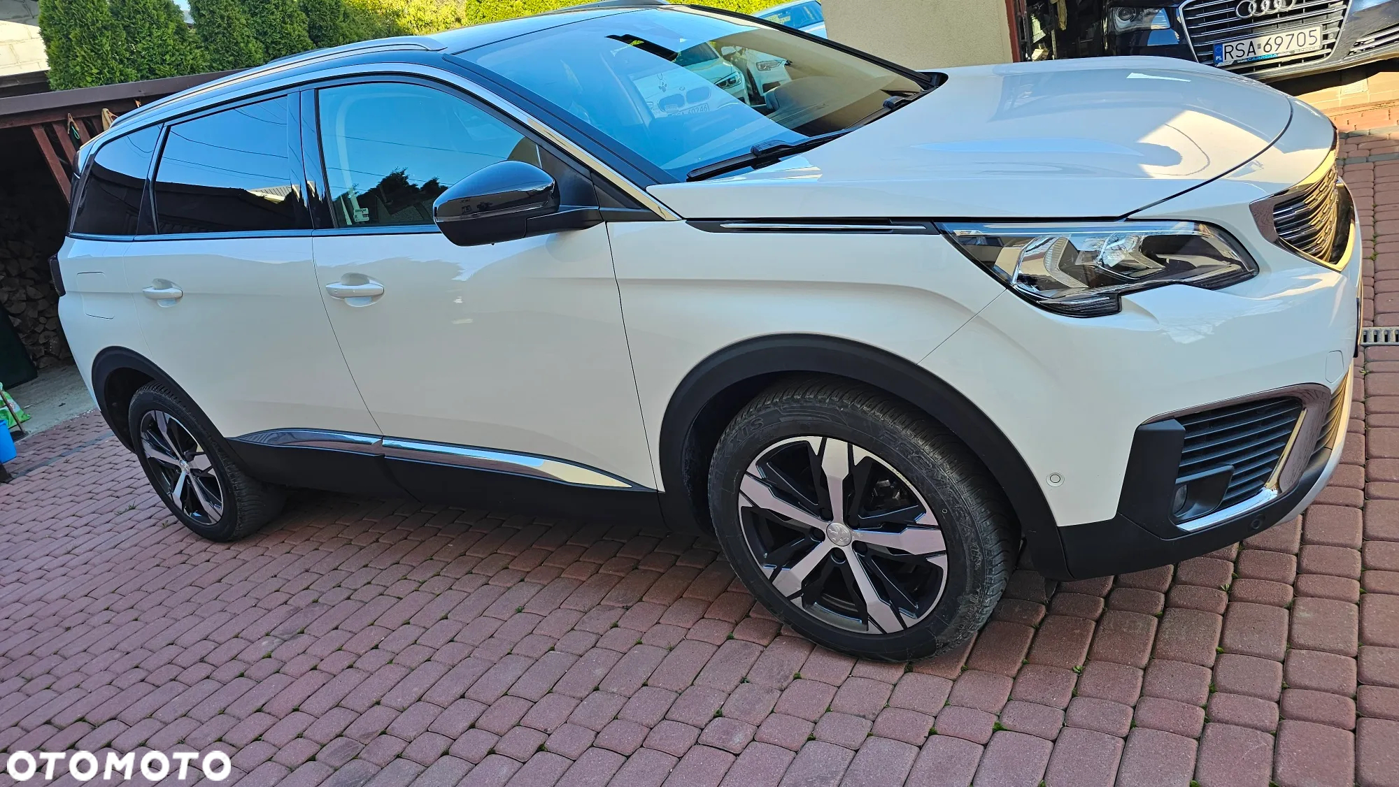 Peugeot 5008 1.5 BlueHDi Allure Pack S&S EAT8 - 4