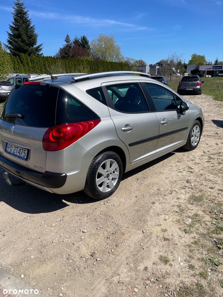 Peugeot 207 1.4 16V Trendy nICE - 4