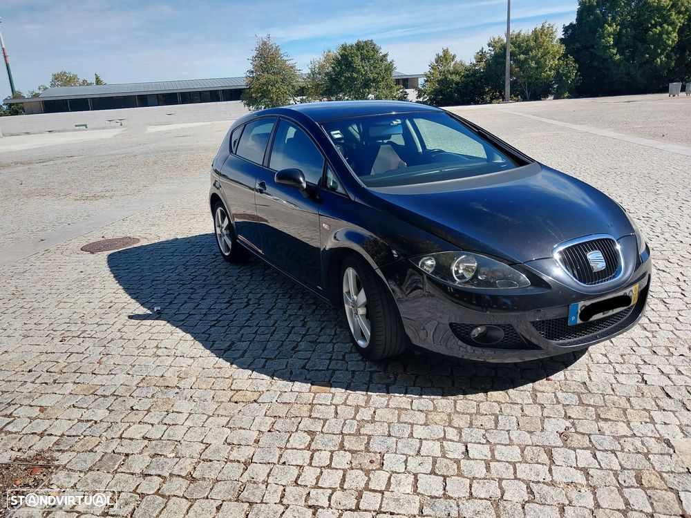 Seat Leon 2006 photo 2