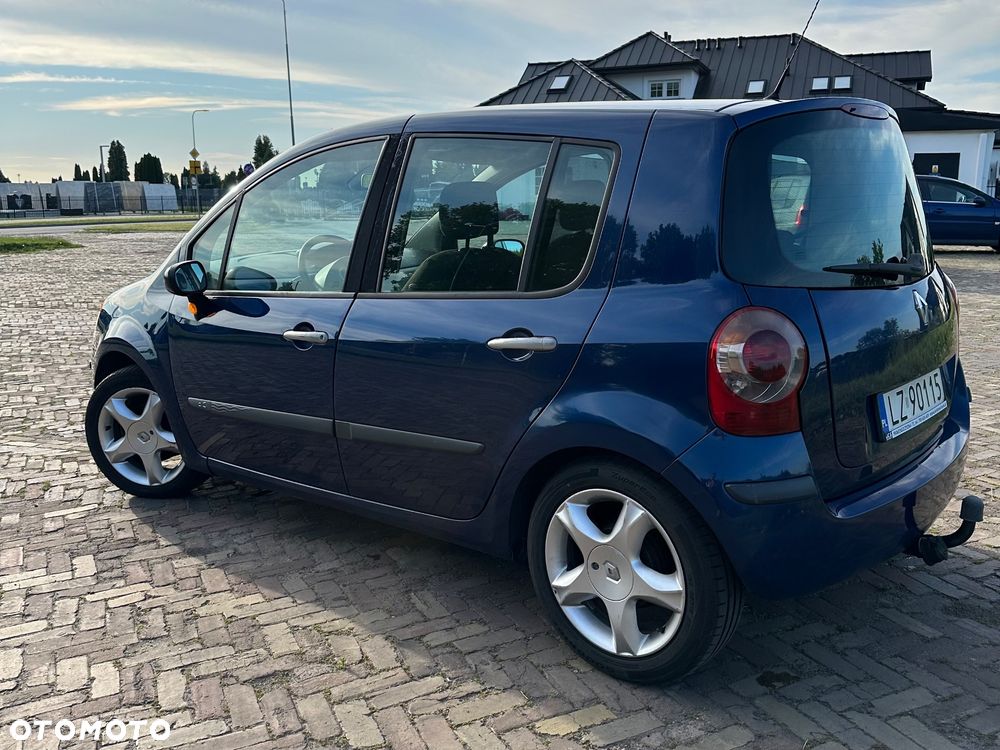 Renault Modus - 2