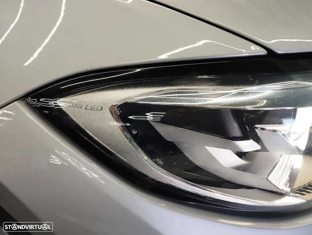 BMW 330 e Auto - 9