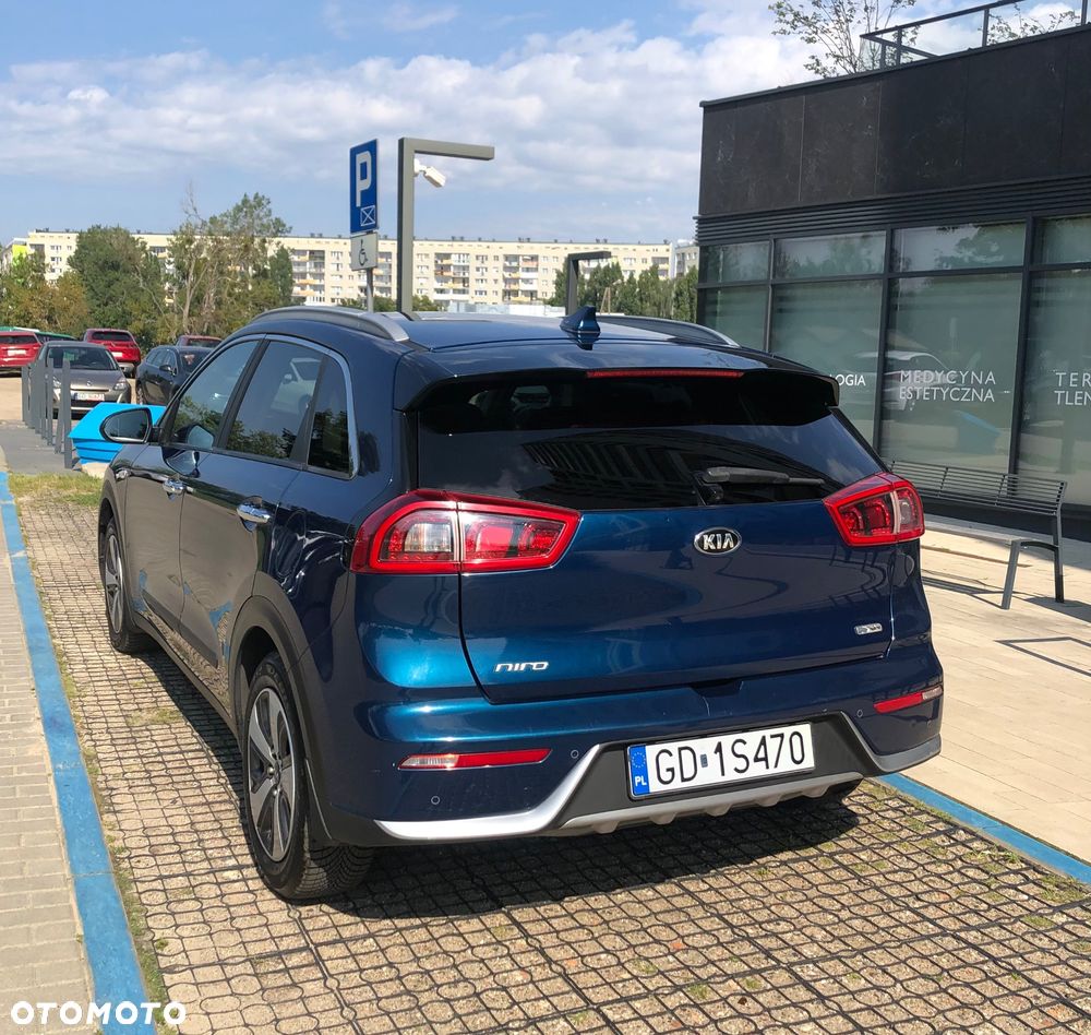 Kia Niro 1.6 GDI Hybrid L Business Line - 9