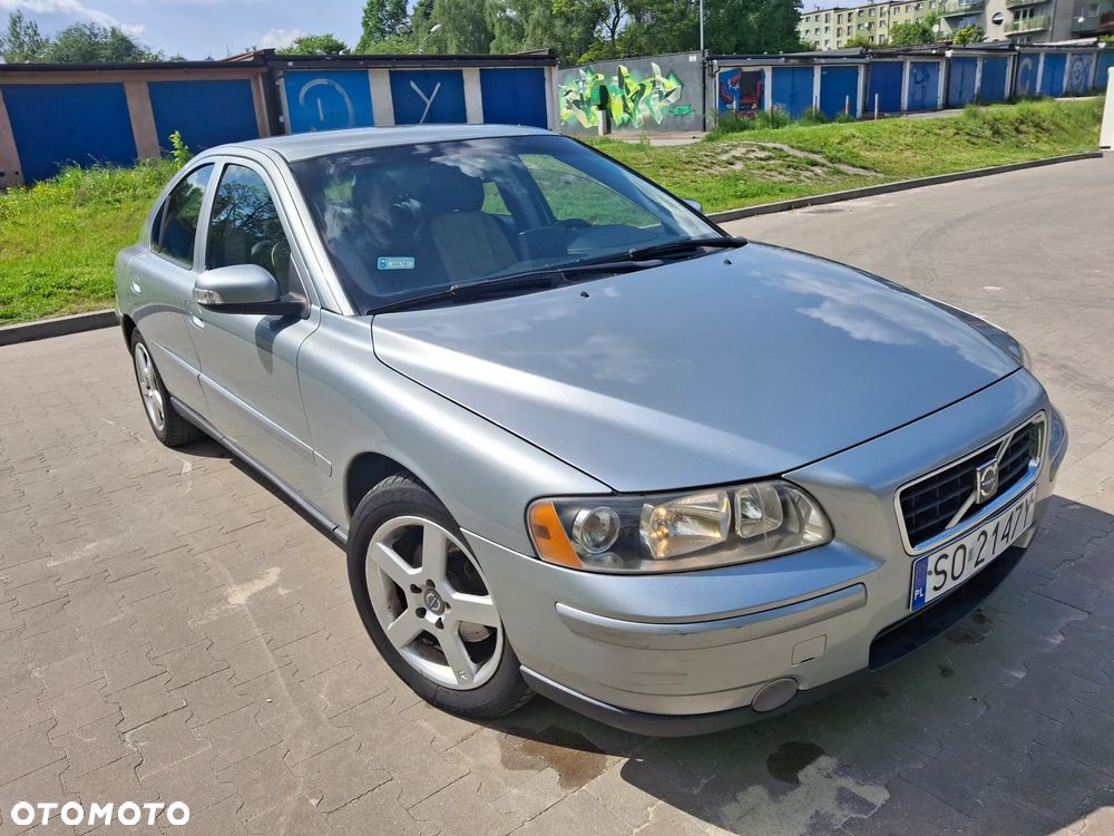 Volvo S60 2.4D Diament - 22