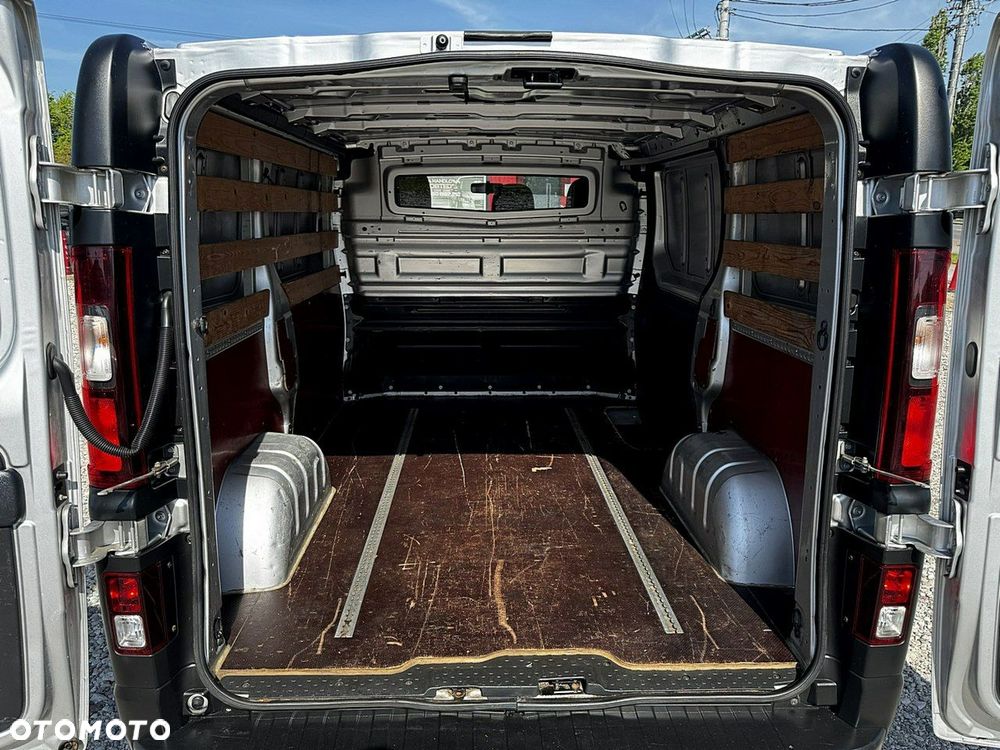 Renault Trafic - 15