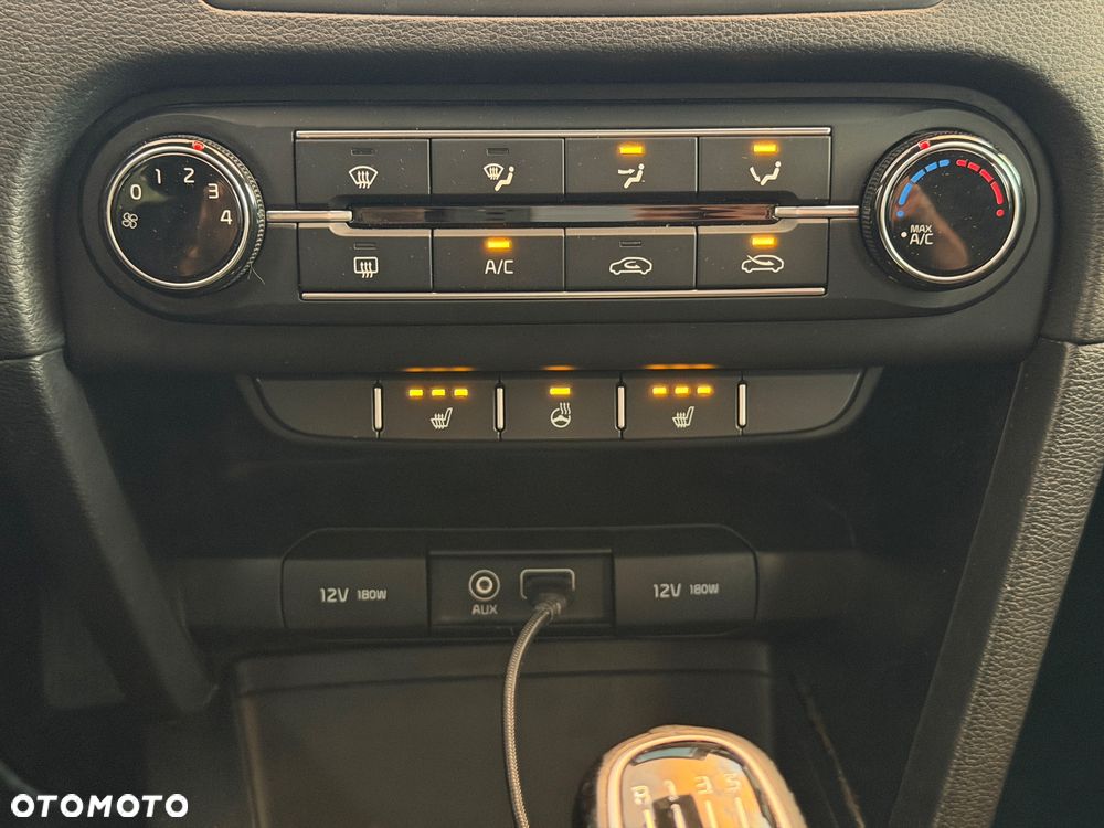 Kia Ceed 1.4 L Business Line Plus - 22