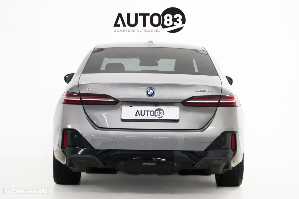 BMW i5 eDrive40 Pack Desportivo M - 5