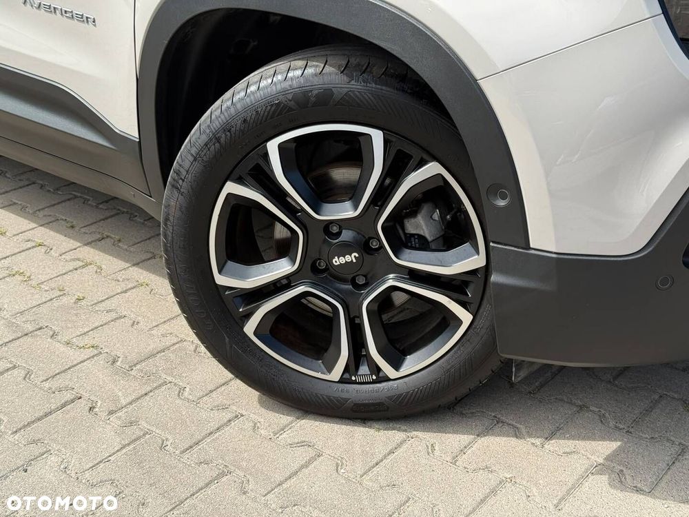 Jeep Avenger - 9