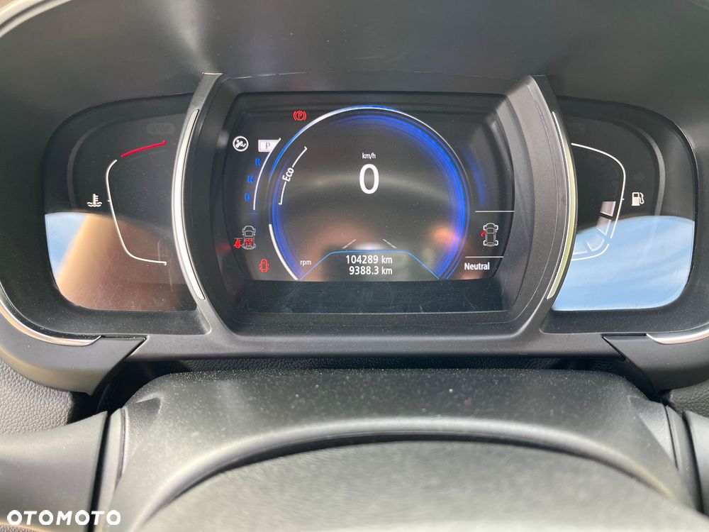 Renault Grand Scenic - 14