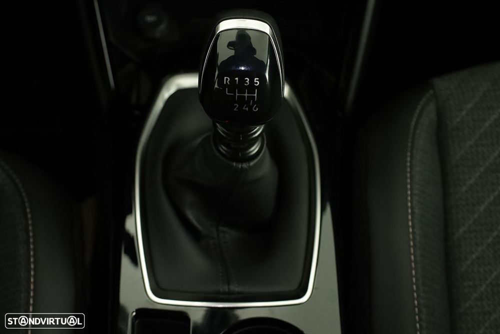 Peugeot 2008 1.2 PureTech Allure - 14