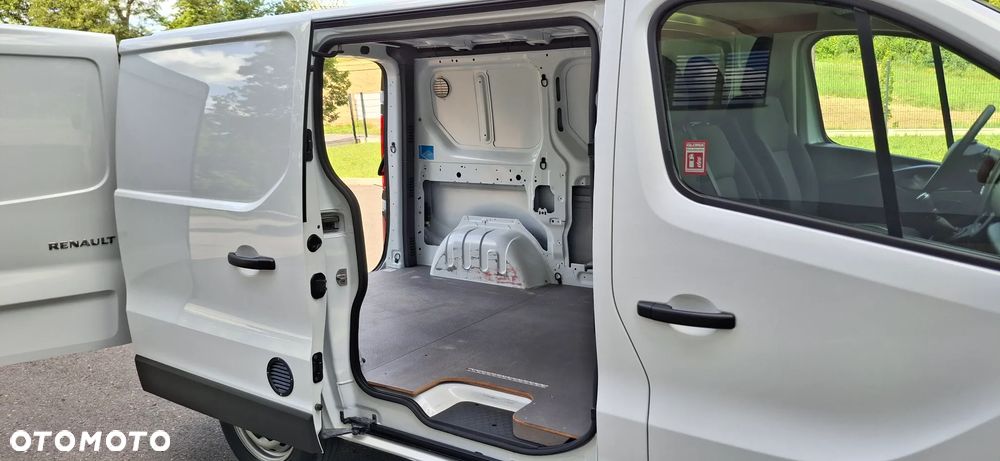 Renault TRAFIC VIVARO VITO T6  LIFT KLIMA  LED - 9