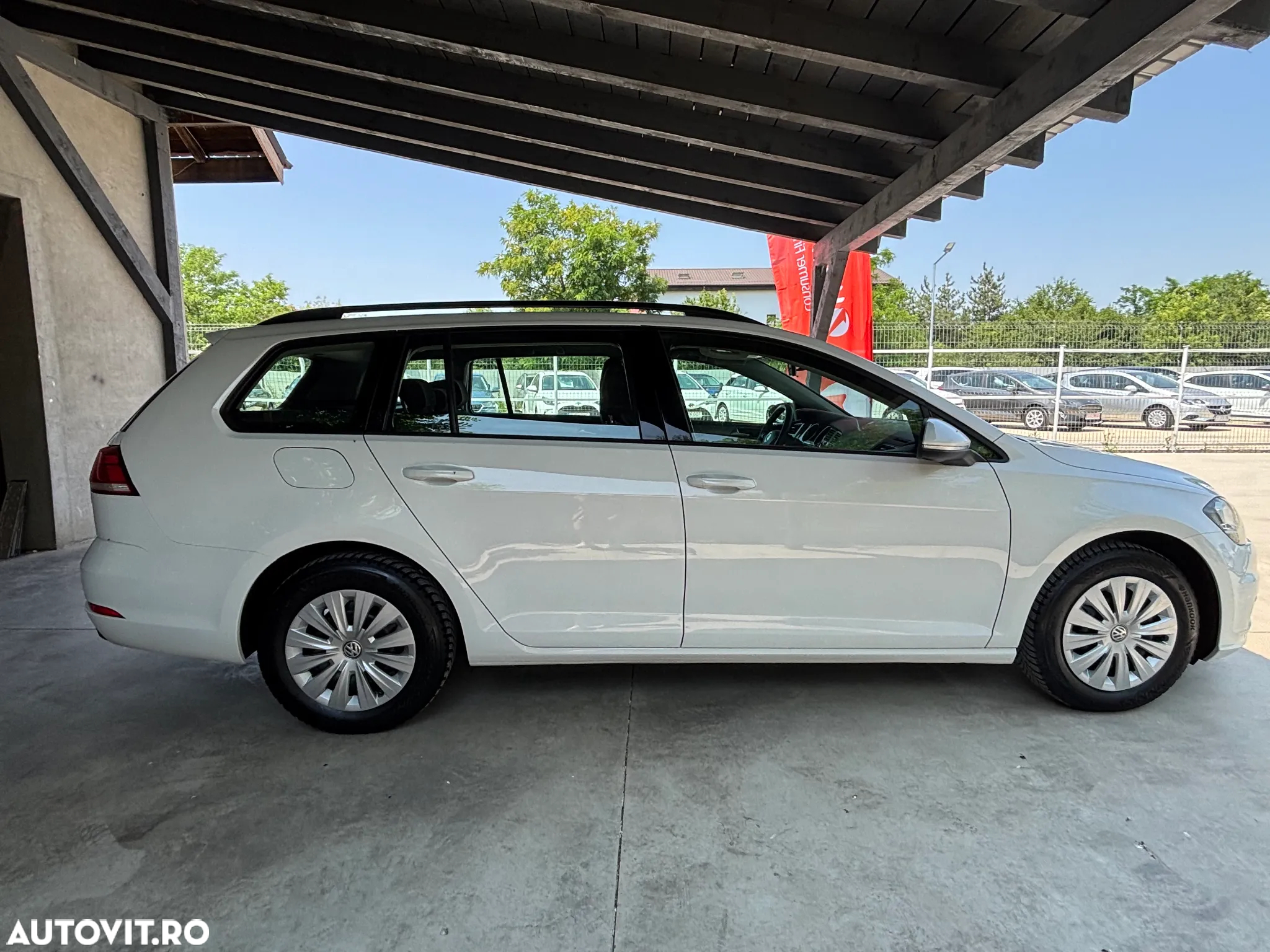 Volkswagen Golf 1.0 TSI Comfortline - 10