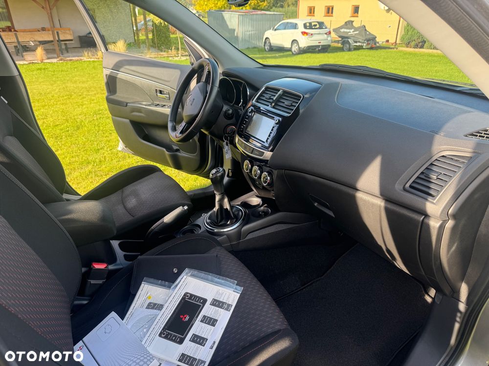 Mitsubishi ASX 1.6 2WD Edition 100+ - 22