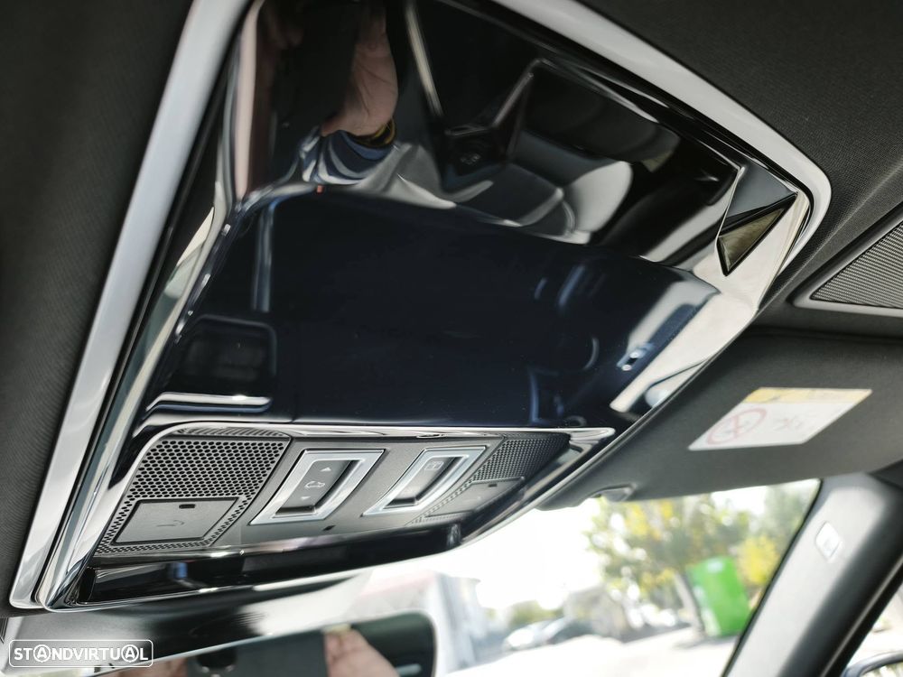 Land Rover Range Rover Sport P400e HSE Dynamic Stealth - 40