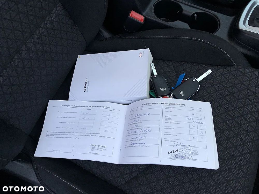 Kia Ceed 1.5 T-GDI L Business Line DCT - 18