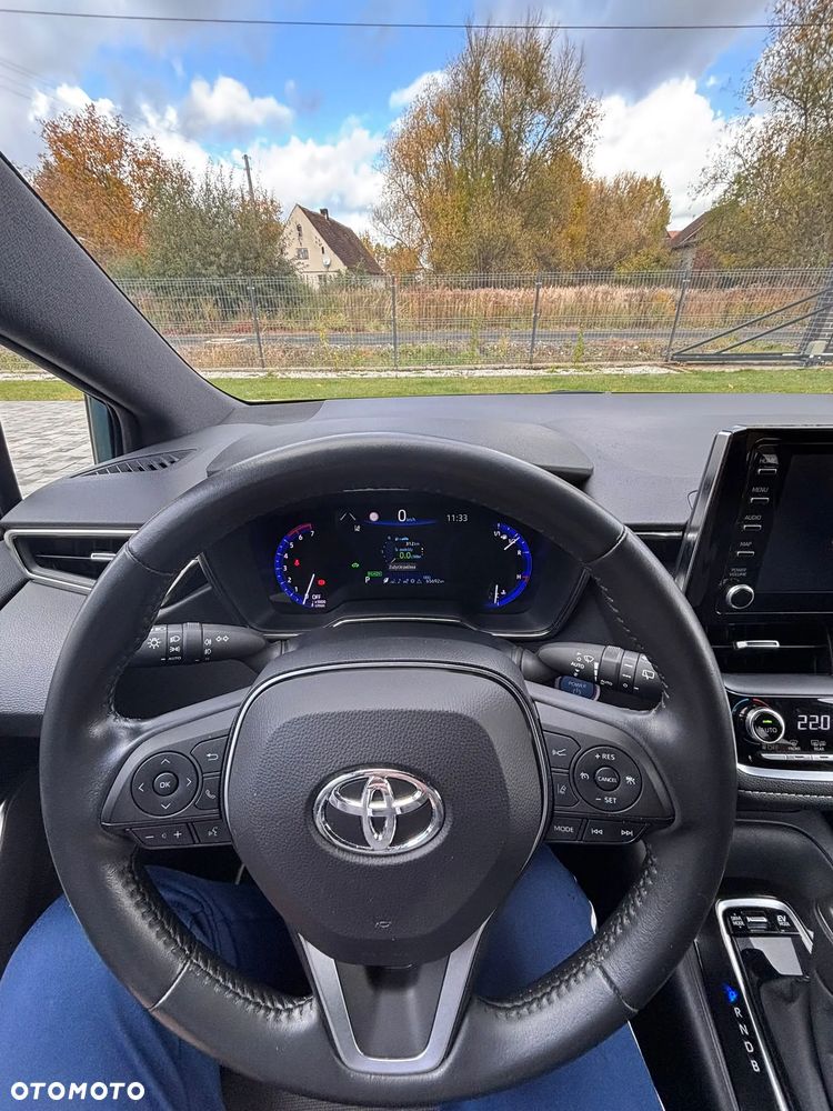 Toyota Corolla - 13