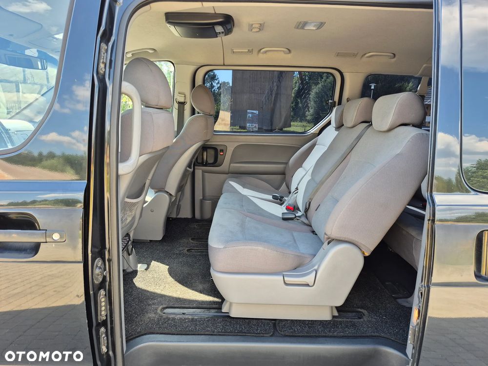 Hyundai H-1 2.5 CRDi Comfort - 18