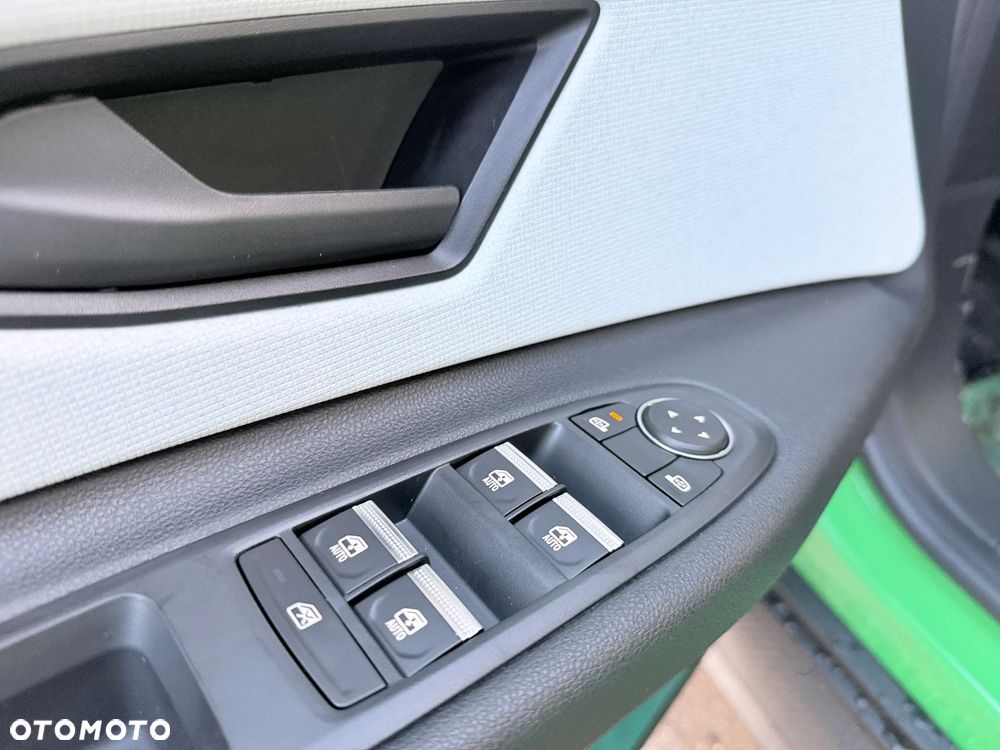 Renault 5 40kWh Urban Range Evolution - 16