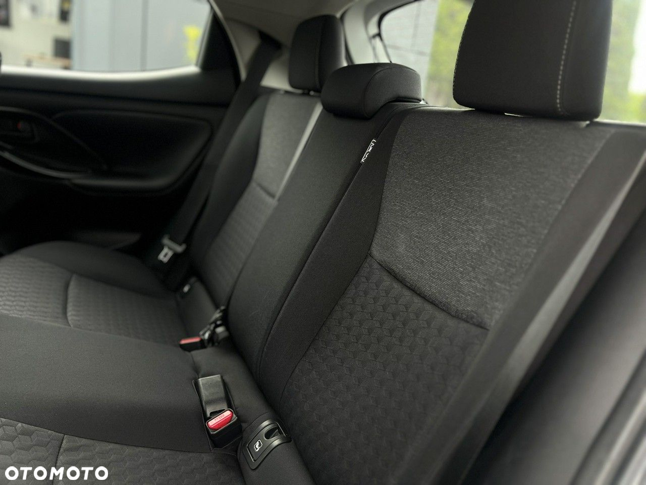 Toyota Yaris 1.0 Comfort - 38