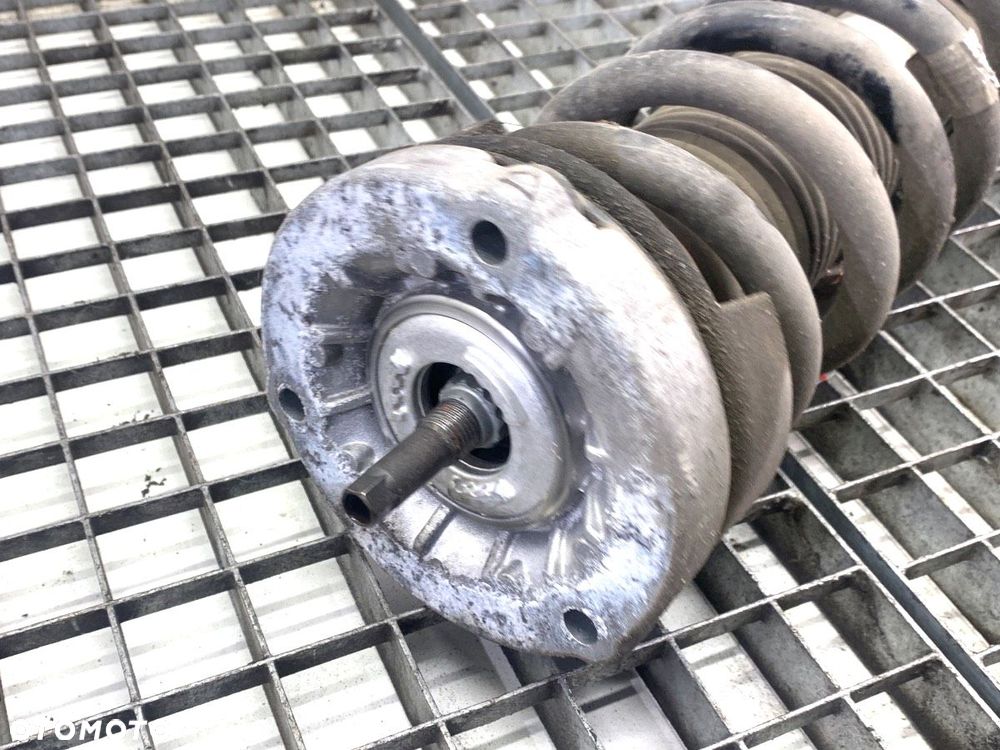 AMORTYZATOR PRAWY PRZÓD  BMW 5 (G30, F90) 2016 - 2022 M5 Competition 460 kW [625 KM] benzyna 2018 - - 2