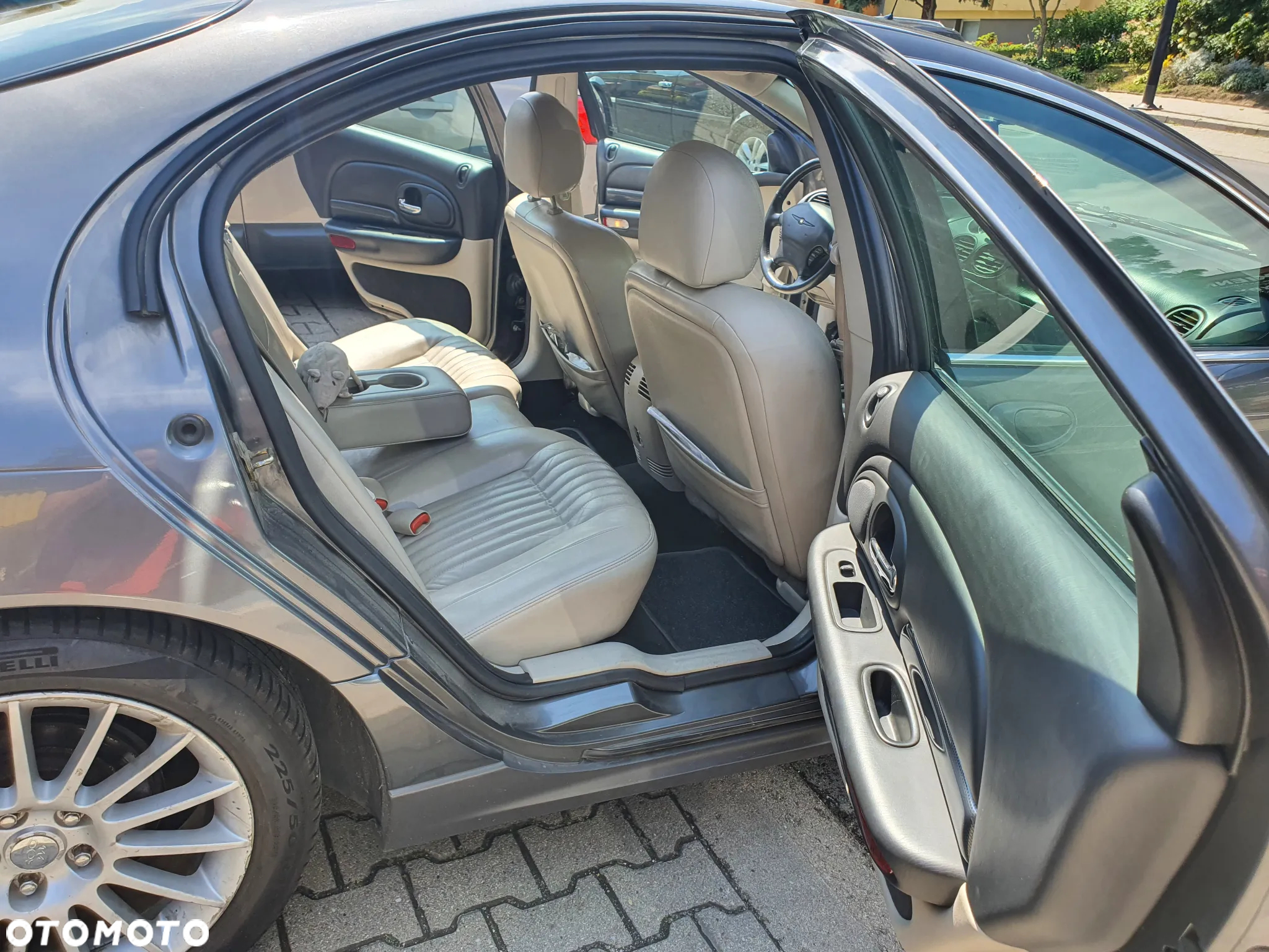 Chrysler 300M 3.5 - 13