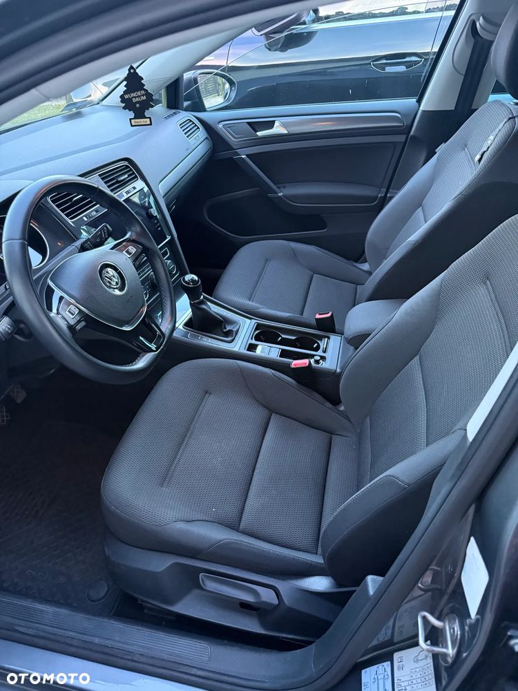 Volkswagen Golf 1.5 TSI BMT Comfortline - 11